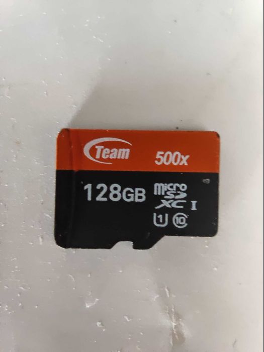 Продам карту памяти Micro SD 128 гб