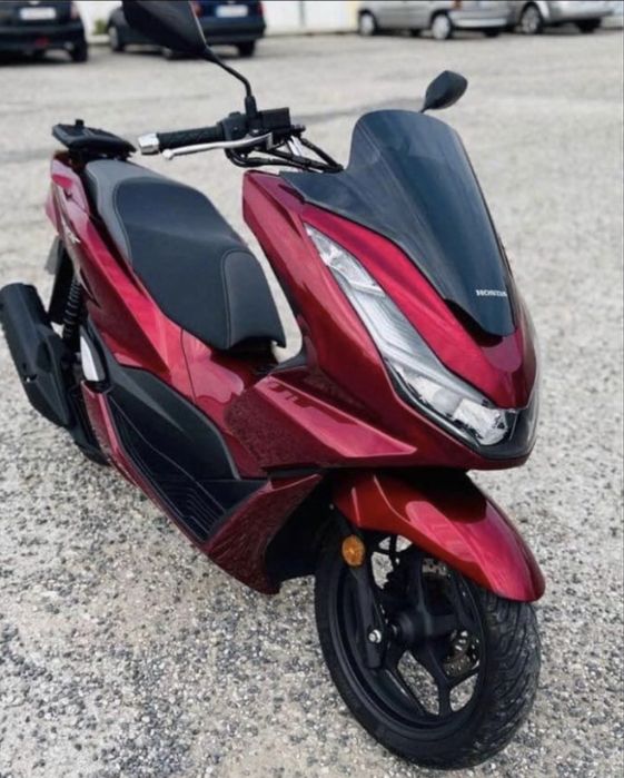 Honda Pcx 2021 em bom estado