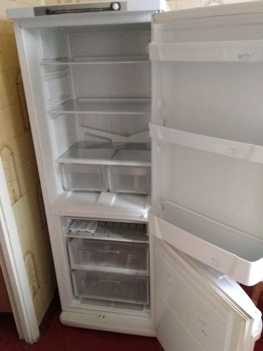 Продам холодильник