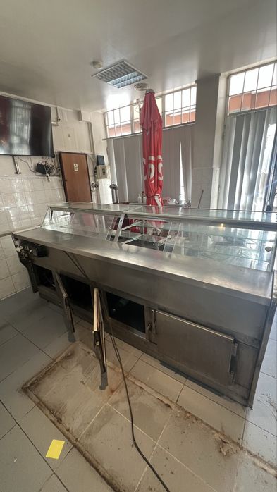 Vitrine refrigerada INOX