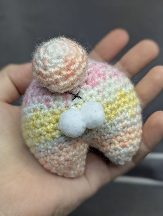 В'язаний брелок "Дупця кролика"