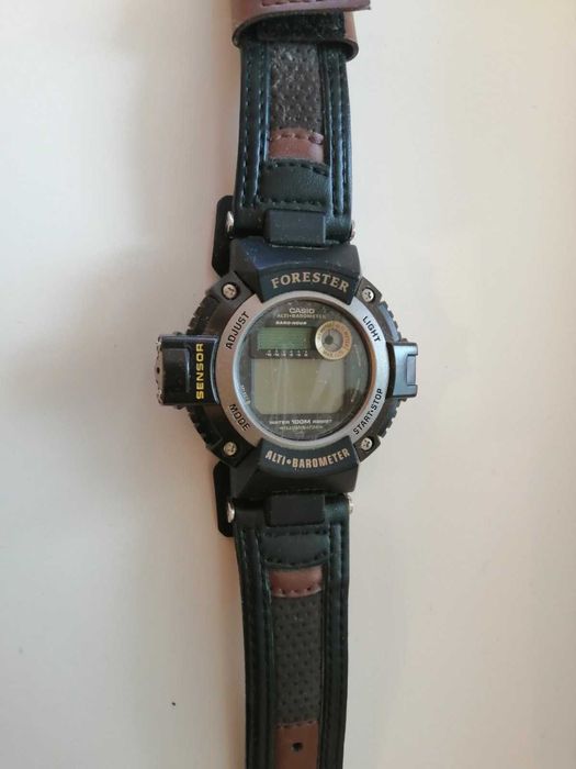 Часы редкие коллекционные Casio Forester FTS-100