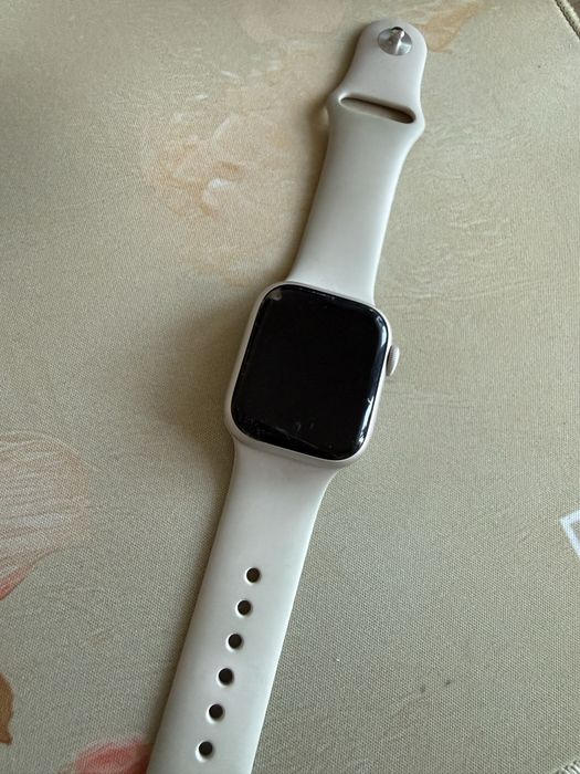 Apple Watch series 8 41mm z aluminium