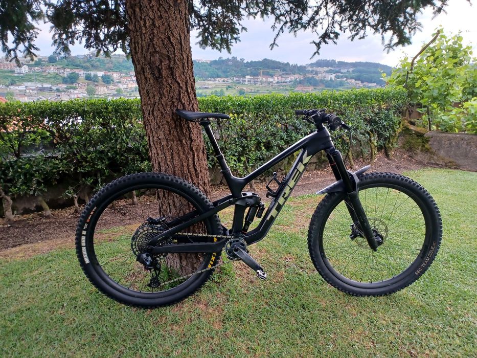 Bicicleta Trek Slash 9.8 GX AXS Gen 5 2024