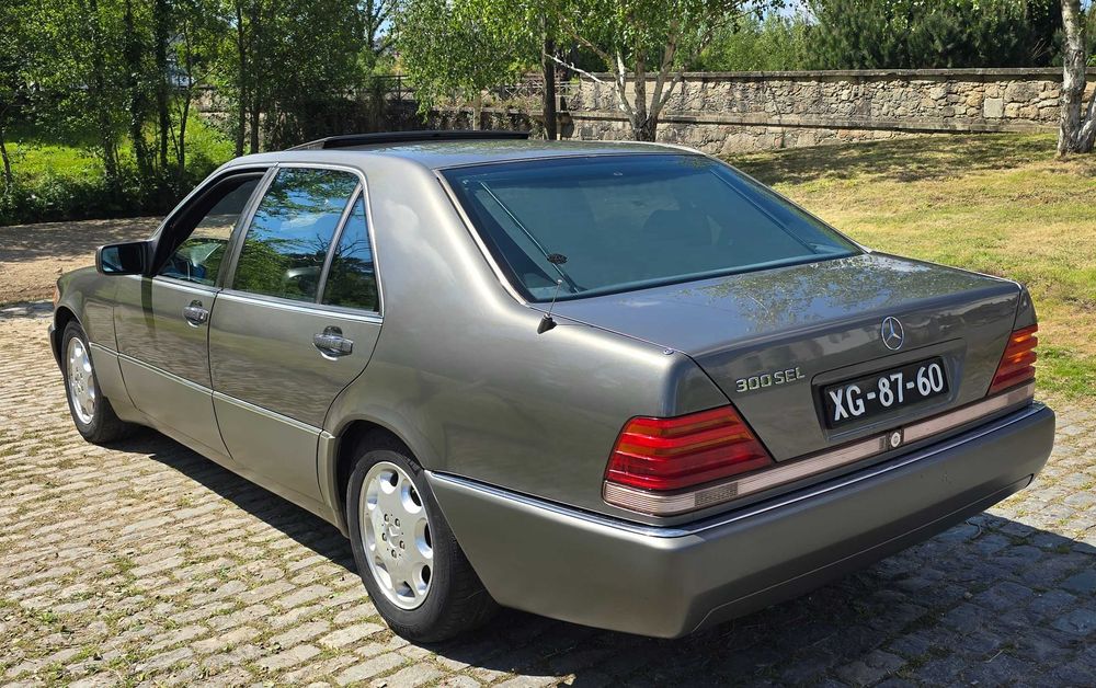 Mercedes Benz 300SEL