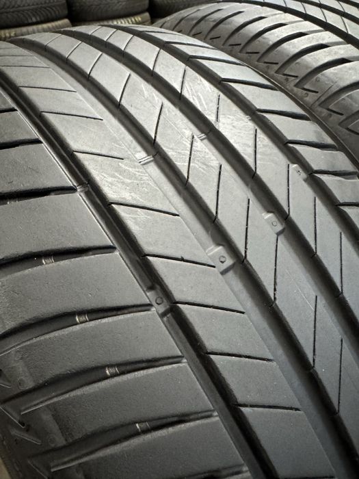 225/45R17 91Y AO Bridgestone Turanza T005