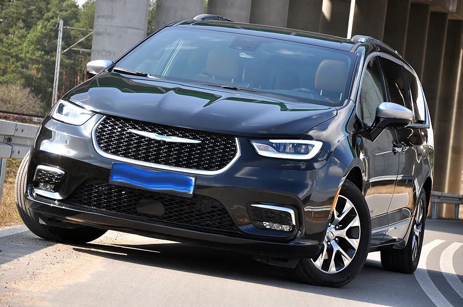 Chrysler Pacifica Chrysler Pacifica Lift Pinnacle Hybrid Pełne Wyposażenie !
