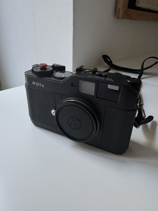 Epson RD1X leica m