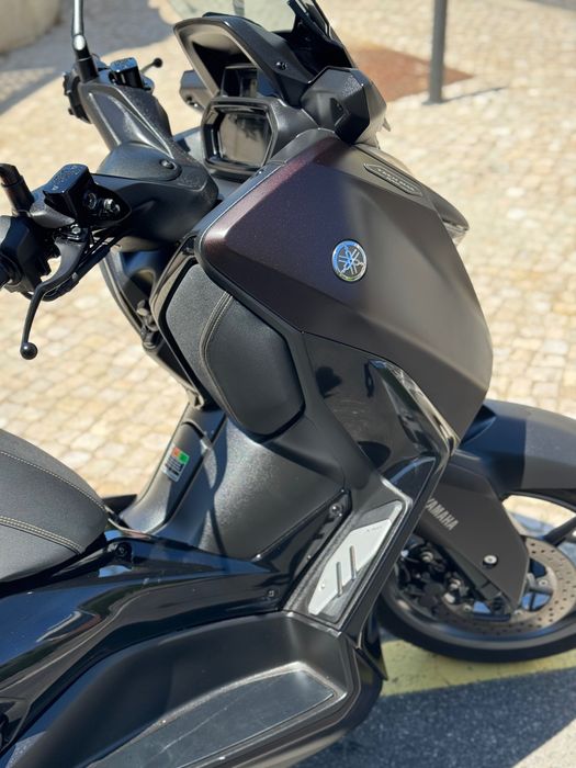 Yamaha Xmax 300 Tech Max