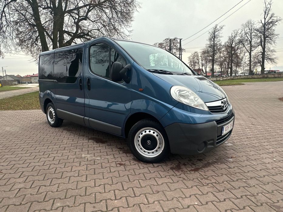 Opel Vivaro _2009_L1H1_2.0D_115Ps_9osobowy_KLIMA_Hak_Opłacony_Sprowadzony z Belgii