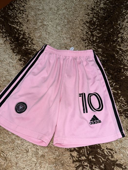 Спортивні шорти