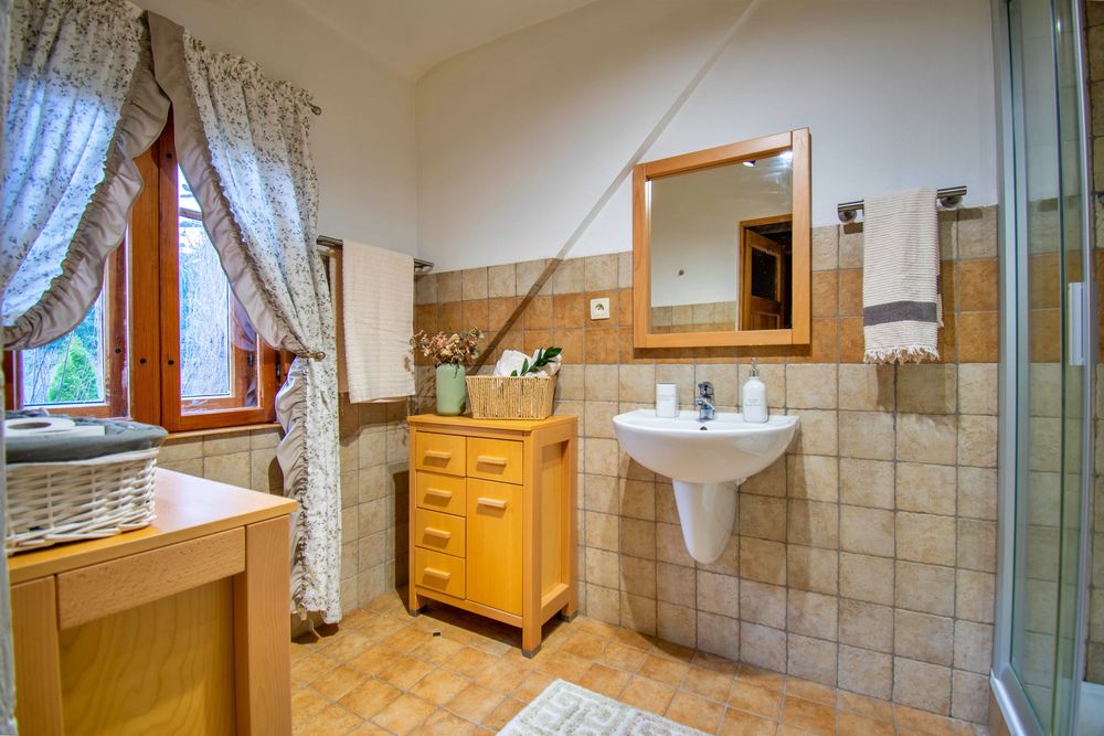 Mazurski dom z bezpośrednim dostępem do jeziora przy lesie