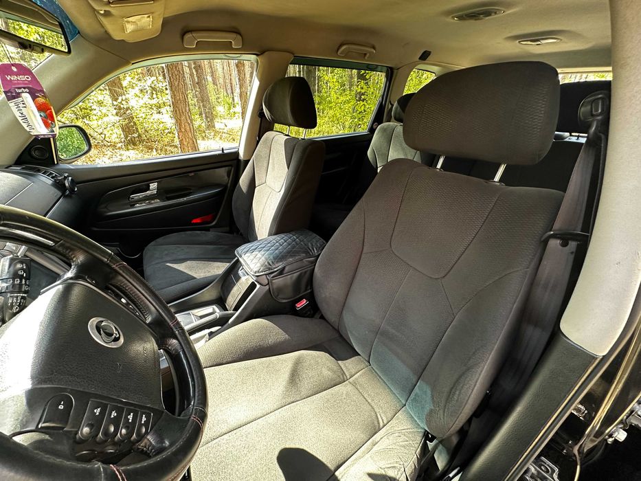 Автомобіль SsangYong Rexton 2010