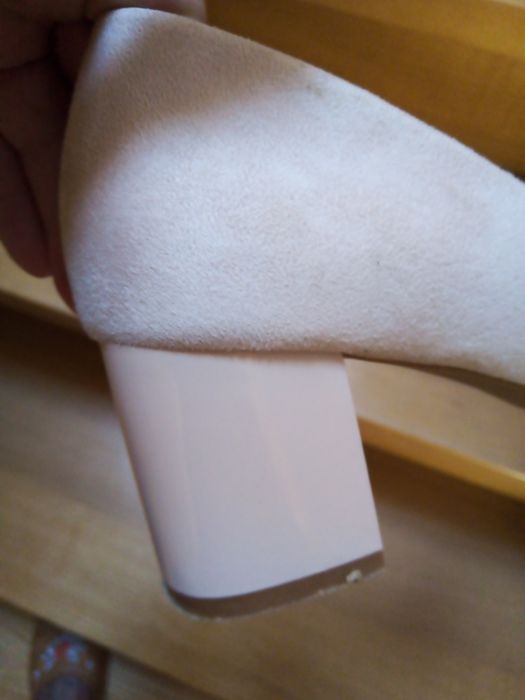 Buty prawie jak nowe