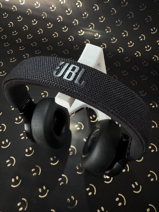Sluchawki JBL Live 660nc czarne - uzywane