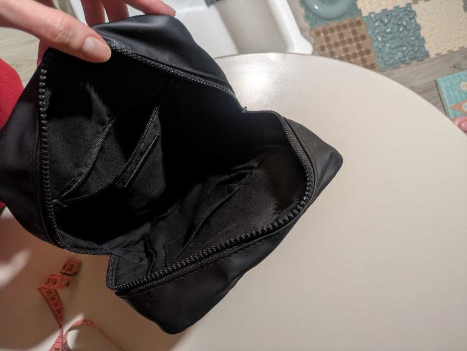 Męska saszetka nerka torba Reserved przez ramię