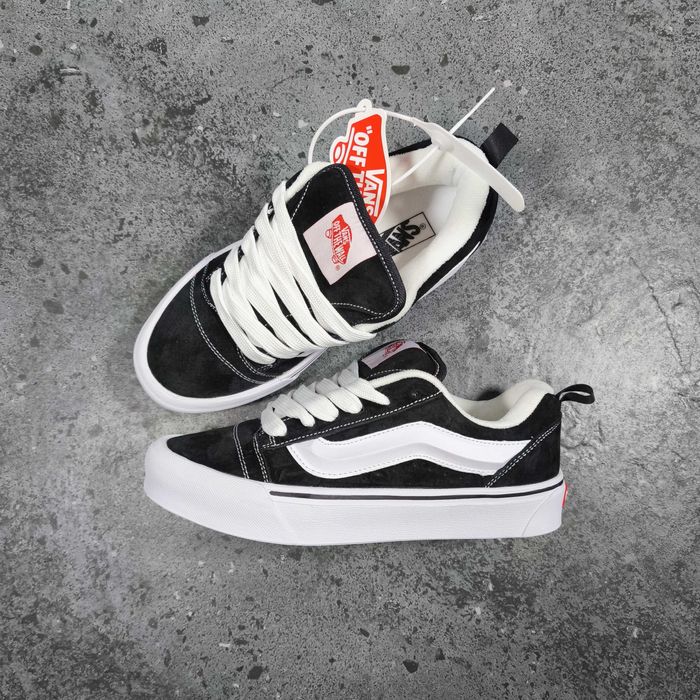 Кросівки молодіжні Vans Knu Skool чорні з білим 37-41 демісезон