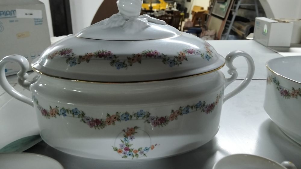 Serviço de jantar Spal 70p.