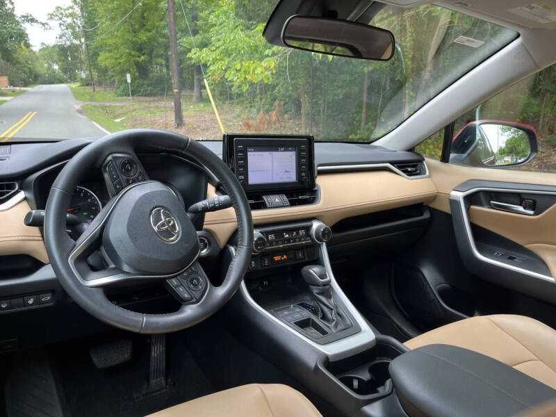 2019 Toyota RAV4