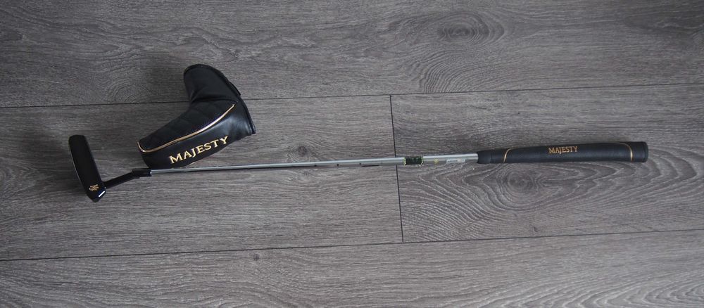 Kij do golfa Luksusowy Putter Majesty 33.5" NOWY Japoński Mallet Head cover w komplecie