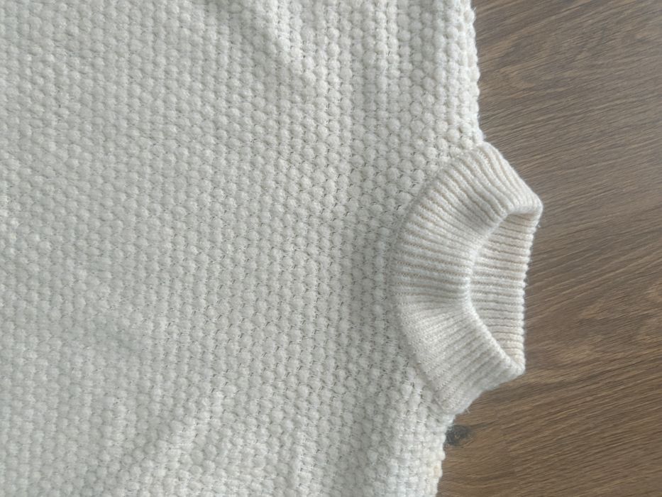 Sweter kremowy erci polgolf 40 L ciepły pleciony