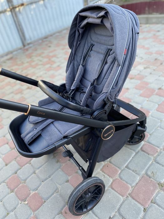 коляска Carello Epica 2 в 1