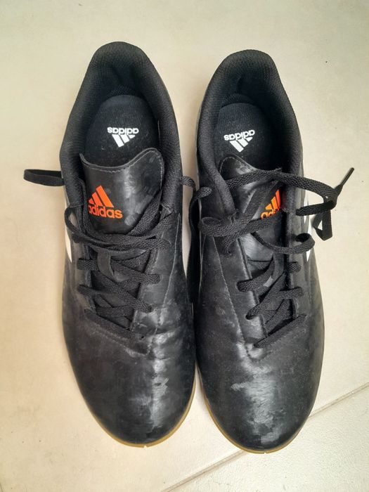 Sapatilhas/ténis  futsal "futebol de salão#.