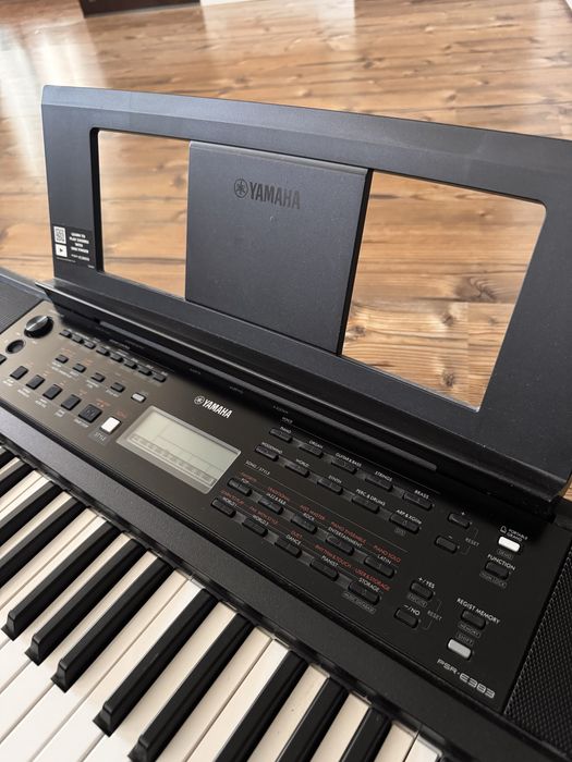 Yamaha PSR-E383 – stan idealny, jak nowy