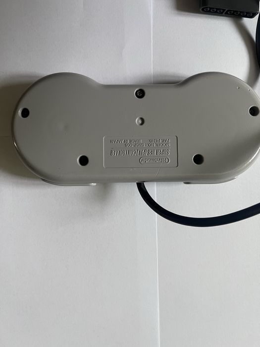 Super Nintendo SNES + oryginalny pad + gra Super Tennis | sprawny