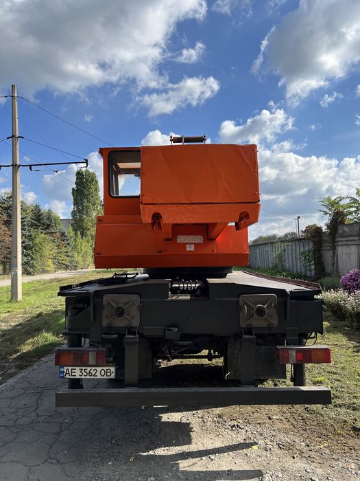 Продам автокран МАЗ КТА 18 тон
