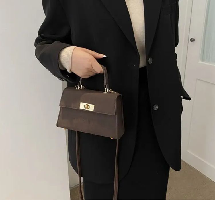 Міні сумка через плече коричнева сумочка клатч