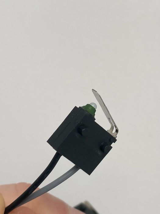 Кінцевик дверей Mercedes Benz Vito Viano W639 мікрик концевик двери