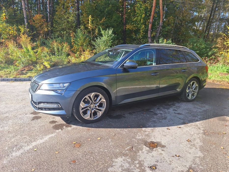 Skoda Superb SKODA SUPERB Kombi 2020 Plug-In Hybrid 1,4 TSI Sportline DSG
