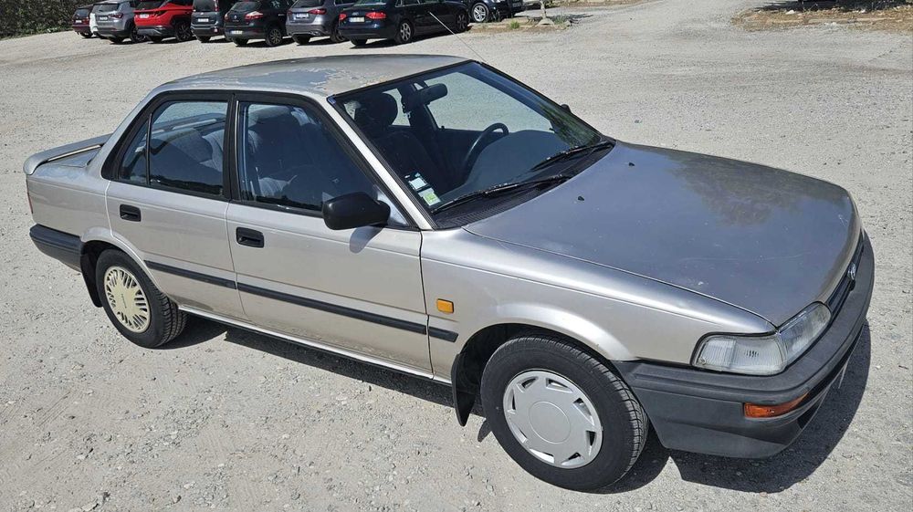 Toyota Corolla E90 XL