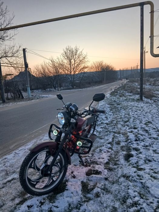 Продам мустанг мт 125