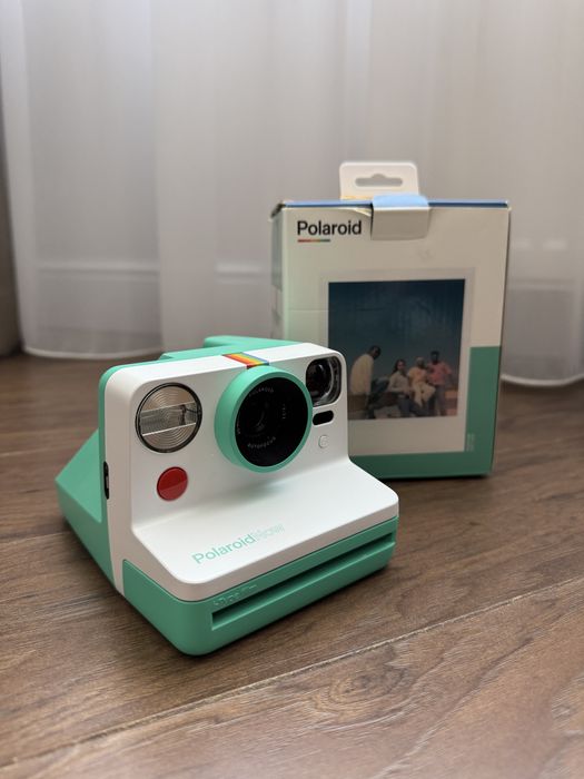 Камера Polaroid Now Mint