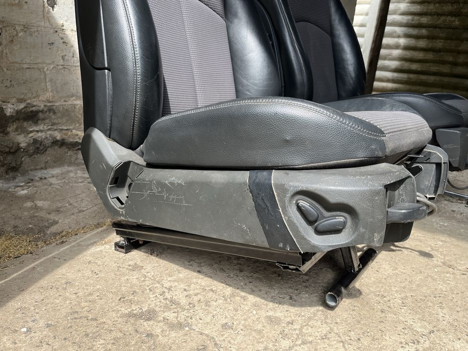 Продам салон від Mercedes-Benz E-Class (W211)
