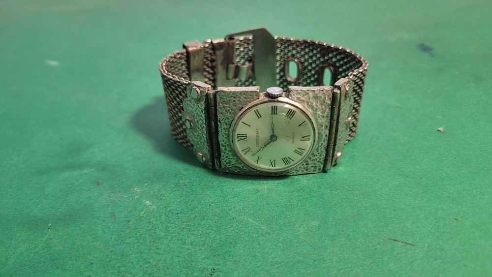 Stary zegarek DAMSKIM -TRACHT- COROCRAFT- posrebrzanny