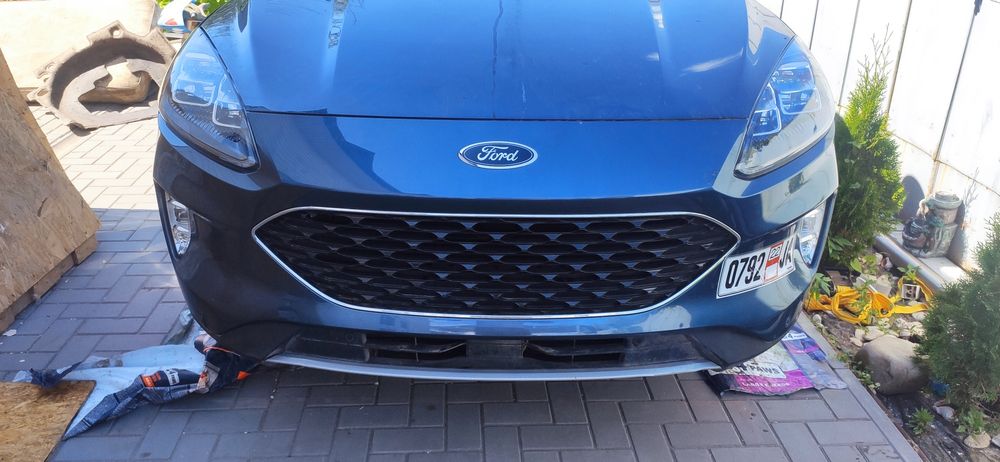 Ford Escape 2.5  2020 Titanium gibrid