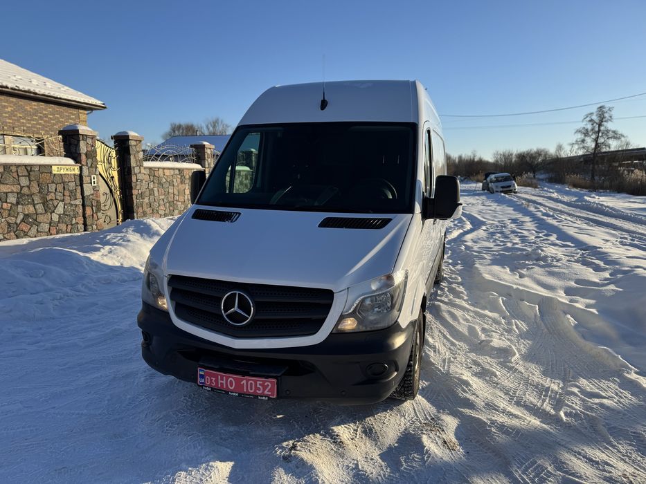 Mercedes benz sprinter