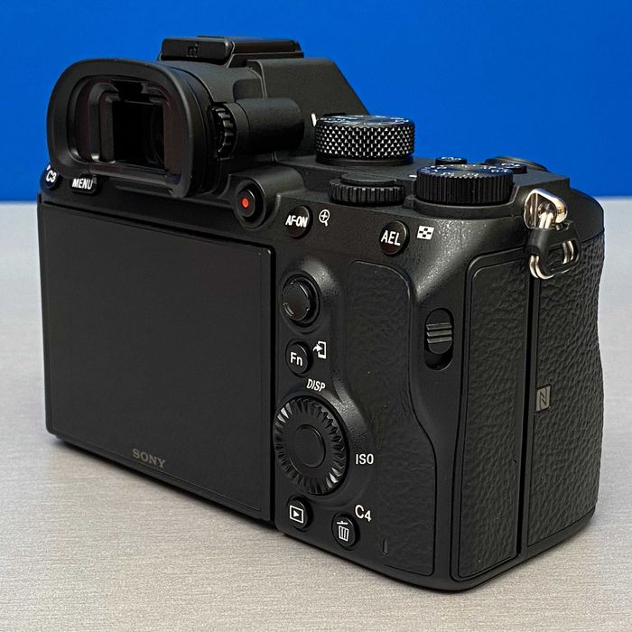 Sony Alpha A7 III (Corpo) - 24.2MP | 3 ANOS DE GARANTIA