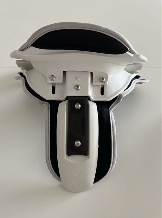 Colar protetor cervical