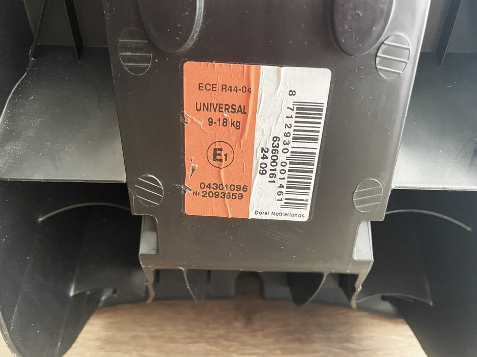 Oportunidade! Cadeira Auto Maxi-Cosi (9-18 kg)