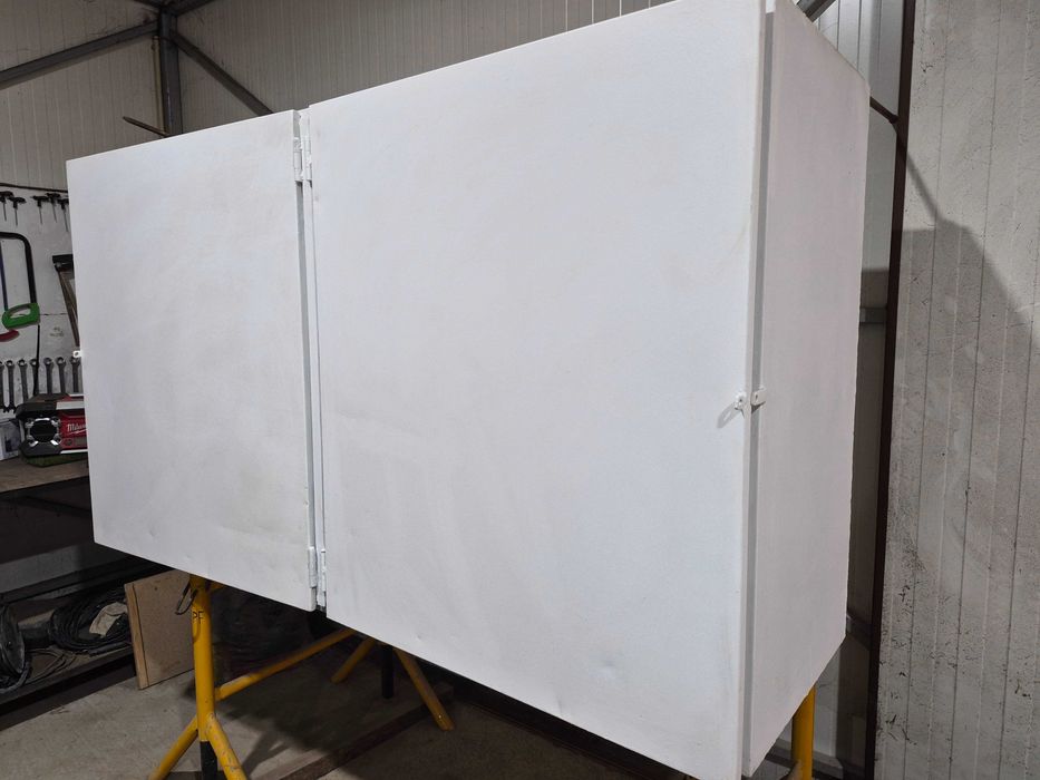 Caixa de ferramentas para carrinha