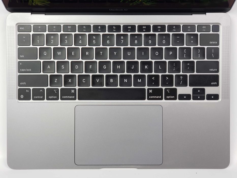 MacBook Air 13 2020 Space Gray M1 8GB 256SSD 70 ЦИКЛІВ
