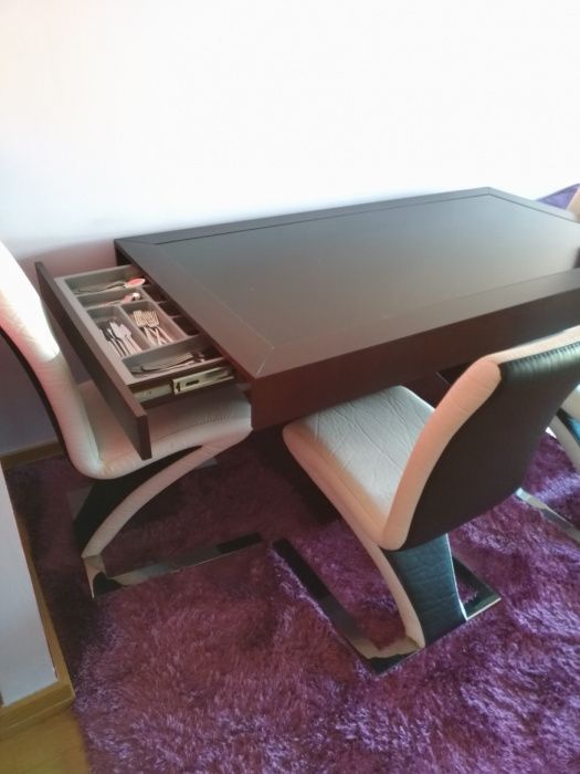 Mesa de sala / jantar