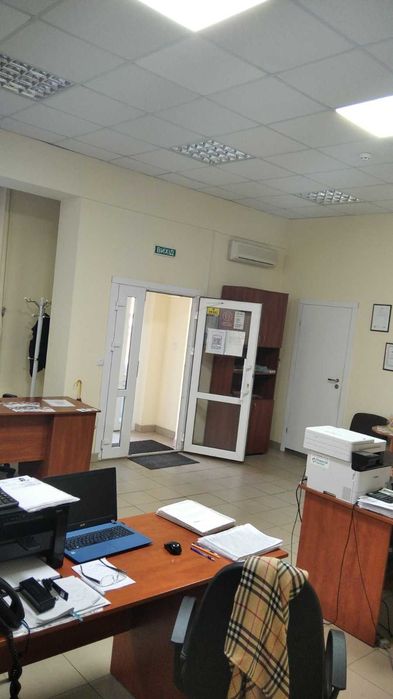Вбудоване приміщення, площею 72,30 кв.м. м. Радивилів