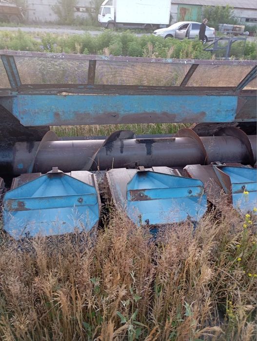 Продам жатку ПЗС-8