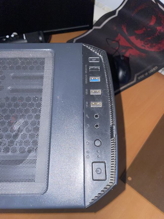 Pc Gamer com meio ano de uso