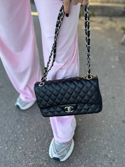 Сумка  CHANEL  шкіряна